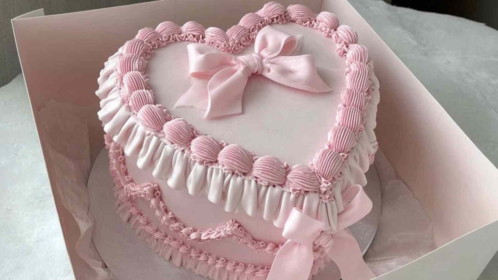 Heart-Shaped Pink Ruffle Cake Recipe