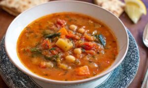 MEDITERRANEAN CHICKPEA SOUP MEDITERRANEAN CHICKPEA SOUP (1)