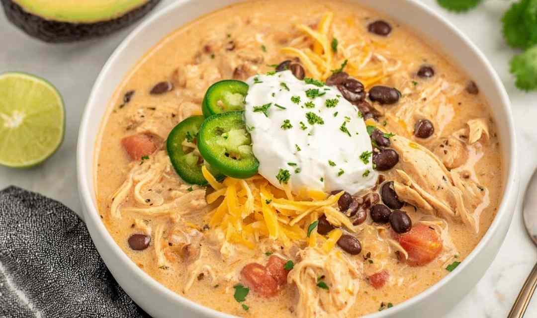 Crock Pot Cream Cheese Chicken Chili