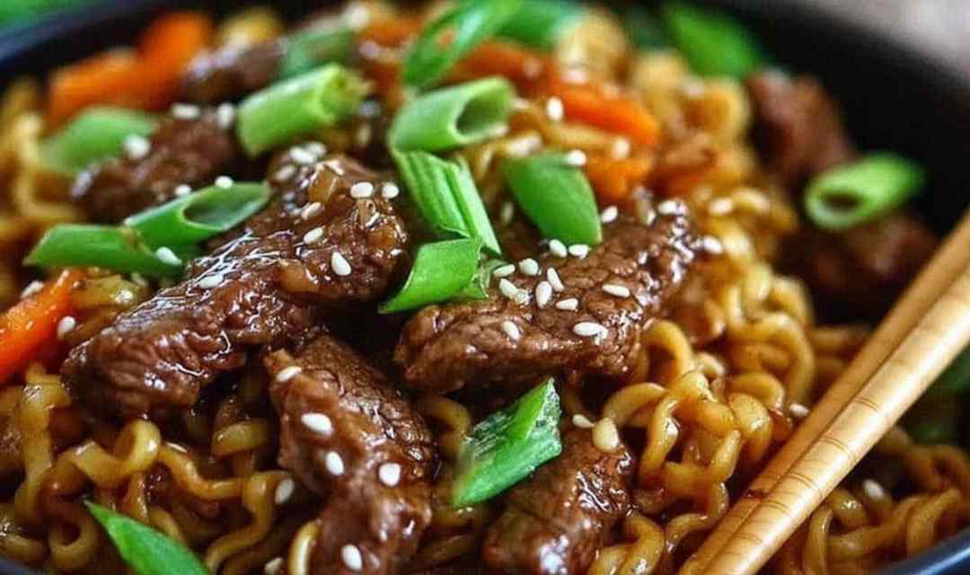 Slow Cooker Beef Ramen Noodles