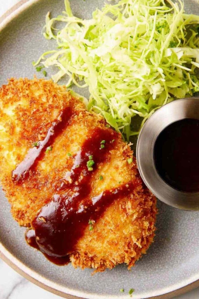 Crispy chicken katsu recipe served with homemade Tonkatsu sauce and steamed white rice